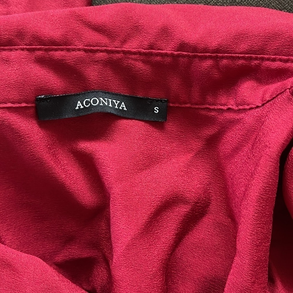 Aconiya Blouse - Picture 4 of 4